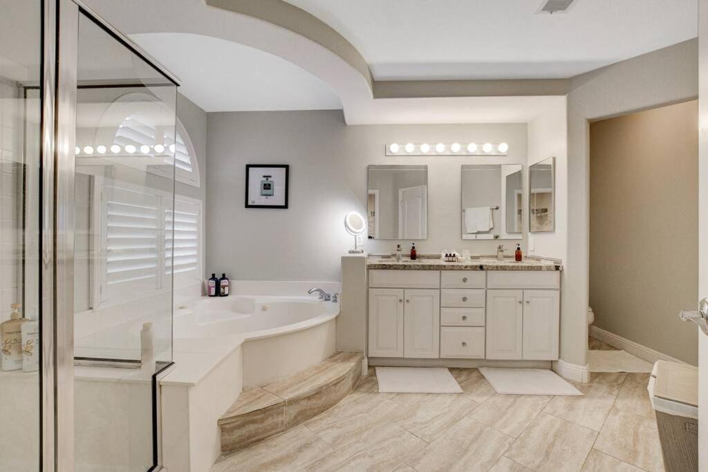 Willa Beautiful 5Br W/King Beds, Pool & Hot Tub, Games Las Vegas Zewnętrze zdjęcie